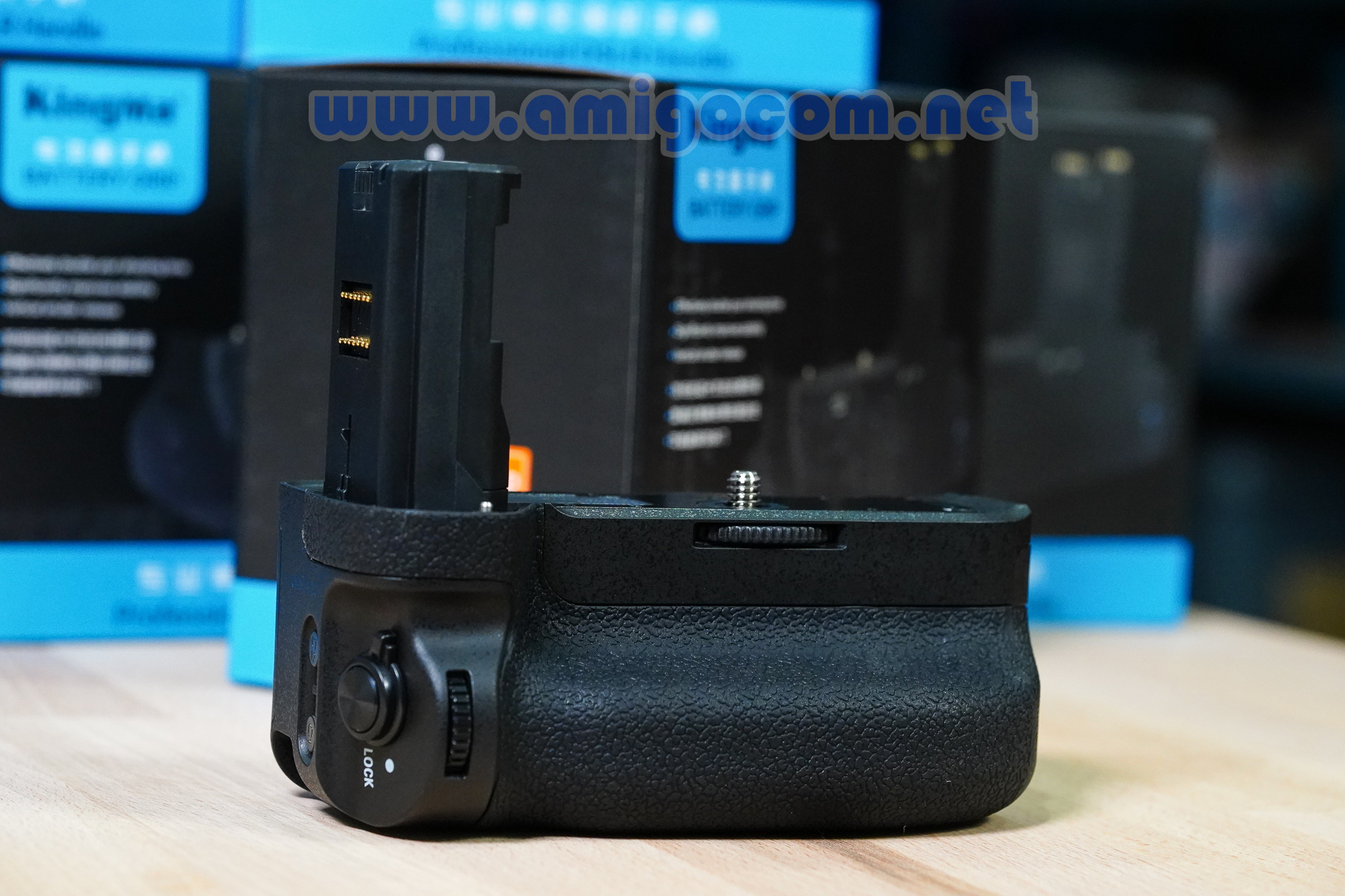 KingMa Battery Grip สำหรับ Sony A7III A7RIII A9 รุ่น VG-C3EM