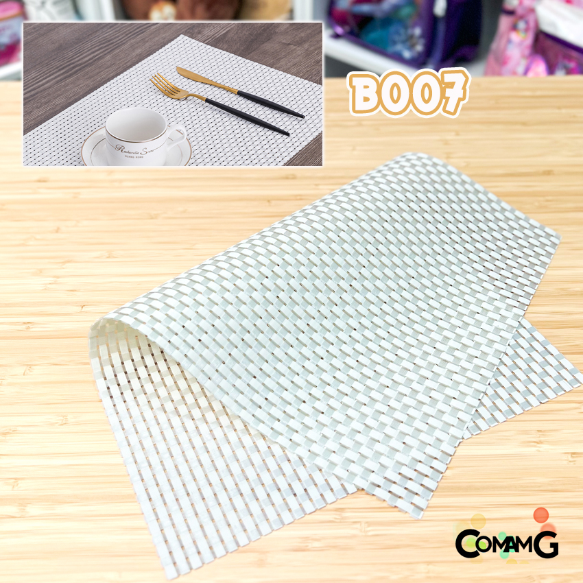 แผ่นรองจาน ที่ตกแต่งโต๊ะอาหาร ที่รองจาน PVC แบบสี่เหลี่ยมผืนผ้า ลายตารางใหญ่ ขนาด45x30ซม พร้อมส่ง มีหลายสี