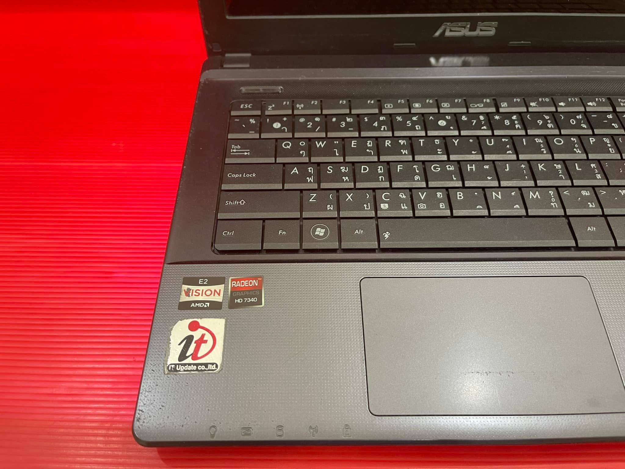 ASUS X45U