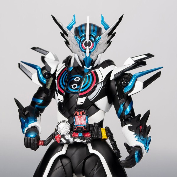 เปิดรับPreorder มัดจำ 500 บาท P-bandai S.H.Figuarts Kamen rider Cross- Z Evol โมเดลสำเร็จ