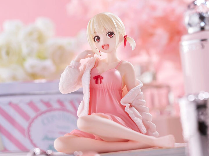 (Preorder ถึงวันที่ 2/3/2024) เปิดรับPreorder มีค่ามัดจำ 100 บาท 01036704 taito Desktop Cute Chisato Nishikigi (Roomwear Ver.