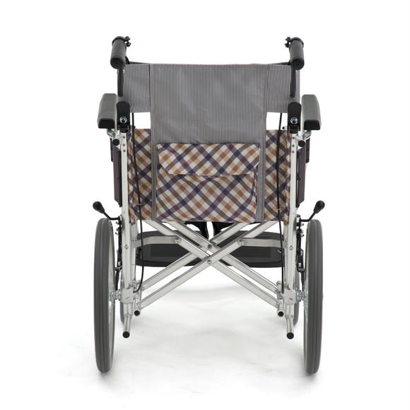 รถเข็นผู้ป่วย MiKi รุ่น MOCC-43JL ล้อหน้า 5 นิ้ว ล้อหลัง 16 นิ้ว หนัก 9.9 กิโลกรัม รับประกันศูนย์ไทย 3 ปี