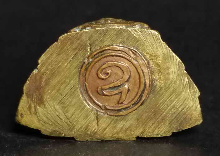 รหัสสินค้า พระกริ่ง พระหล่อ 019 รูปหล่ออุดกริ่ง พระพุทธปางสมาธิ เนื้อทองผสมไม่ทราบที่ ที่ฐานเขียนว่าอยู่เย็นเป็นสุข พระรายการนี้ให้เช่าบูชาแล้ว