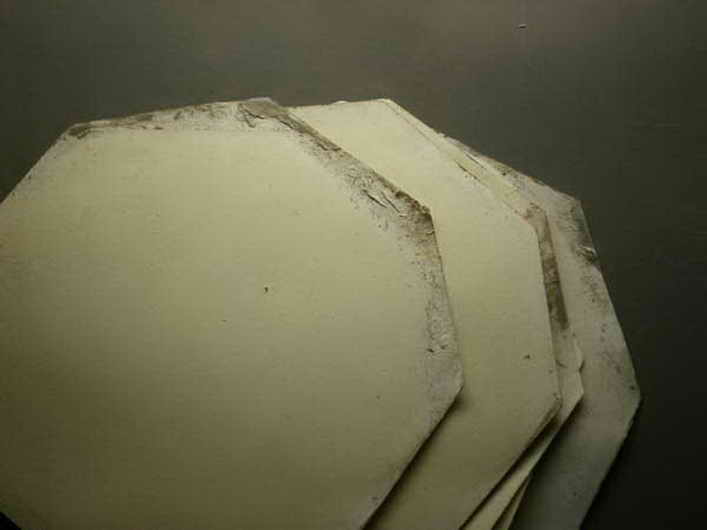 รหัสสินค้า เครื่องราง ล็อตเก็ต ภาพถ่าย 029 สติ๊กเกอร์ติดรถยนต์ หลวงพ่อพูน วัดบ้านแพน จ.พระนครศรีอยุธยา สภาพเก่าเก็บ จำนวน 1 แผ่น