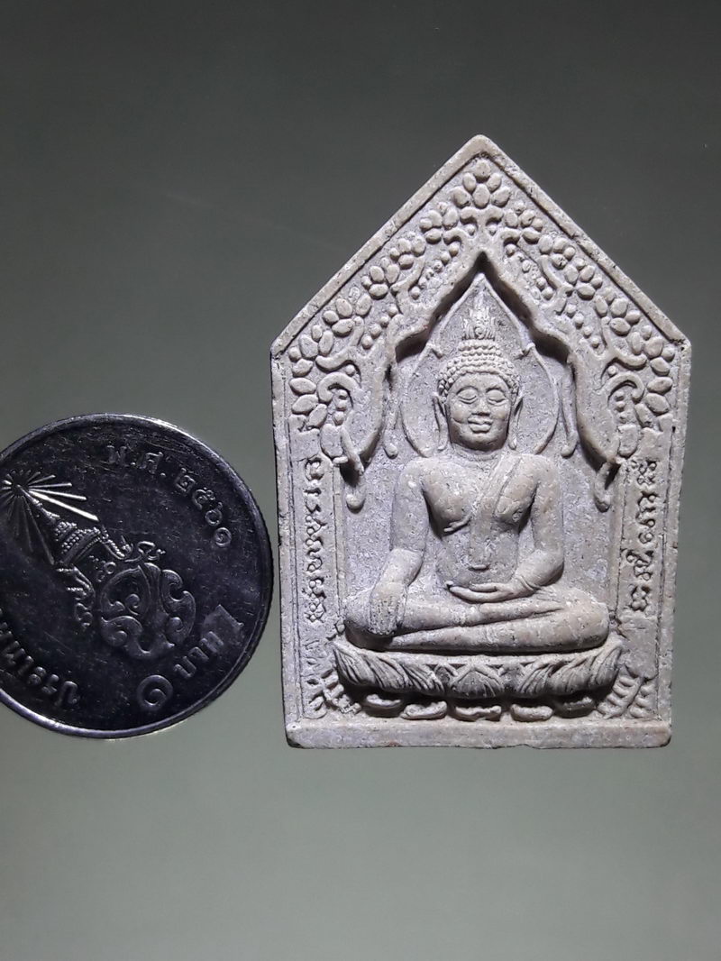 รหัสสินค้า พระเนื้อดิน ผง ว่าน 10275 พระขุนแผน หลังจิ้งจกสองหาง เนื้อผงฝังตะกรุด วัดไทรย้อย อยุธยา
