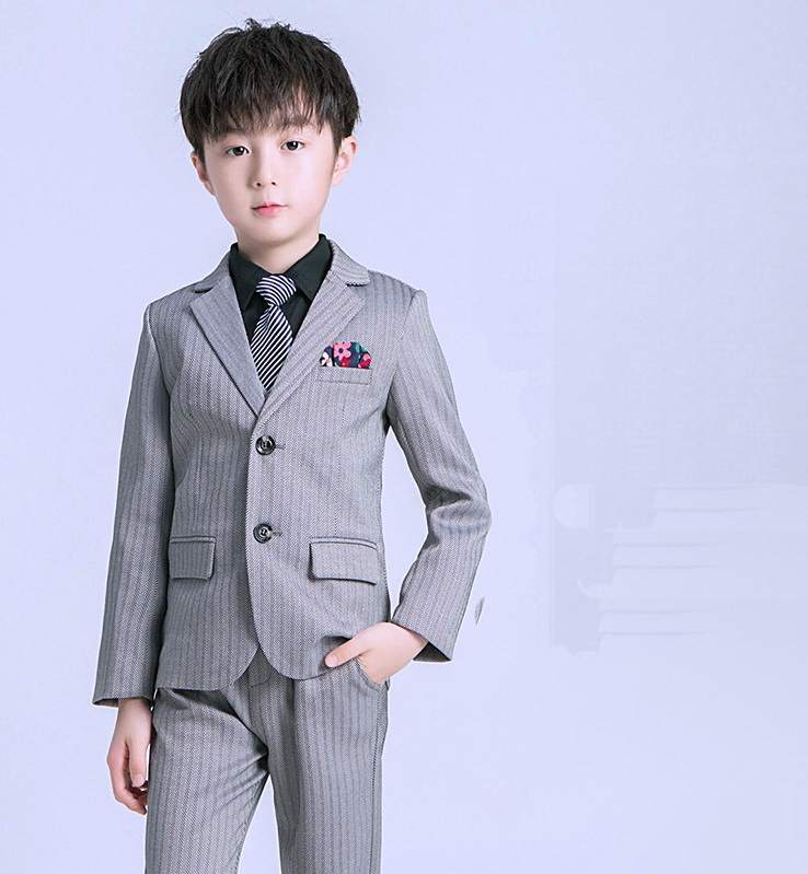 Bset0110- ชุดออกงานเด็กชายสีเทา และสีดำ 4ขิ้น เสื้อสูท+เสื้อกั๊ก+ไทท์+กางเกง ชุดสูทเด็กชายทรงสวย เนื้อผ้าสวย ขนาดชุด +ดูเพิ่ม ในรายละเอียด