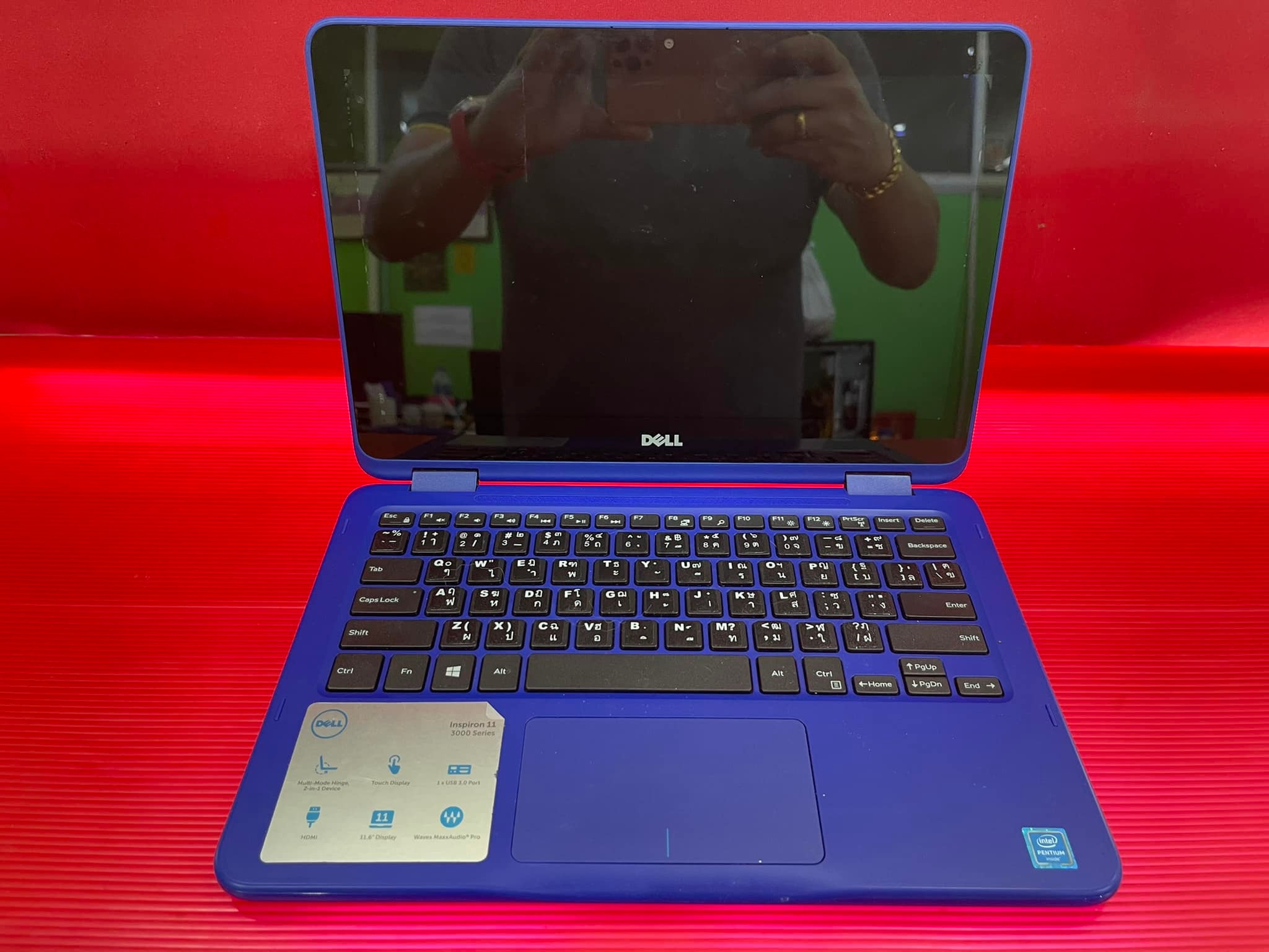 ( SOLD OUT ) Dell Inspiron 11 3000