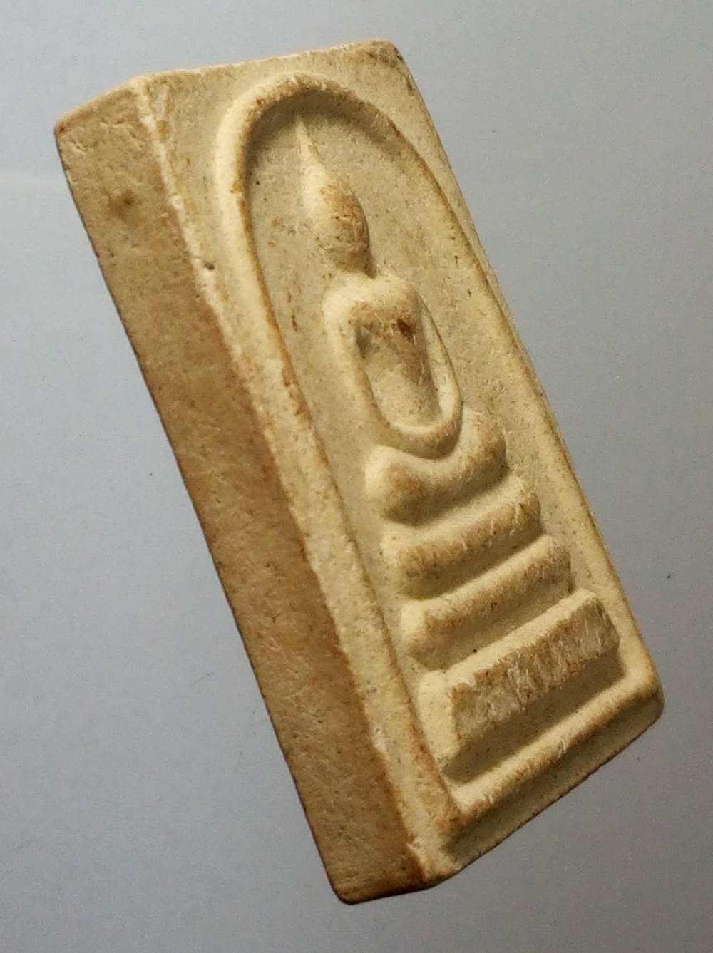 รหัสสินค้า พระสมเด็จ วัดต่างๆ 432 พระสมเด็จเนื้อผงปั๊มตรายาง หลวงพ่อดาบทอง วัดโนนสว่าง อำเภอโพธิ์ประทับช้าง จังหวัดพิจิตร