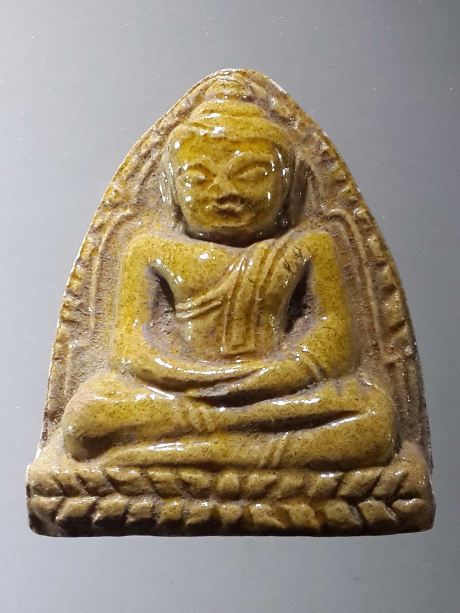 รหัสสินค้า พระไม่ทราบที่ 347 พระหลวงพ่อโต เนื้อกระเบื้องเคลือบ ไม่ทราบที่ พระรายการนี้ให้เช่าบูชาแล้ว