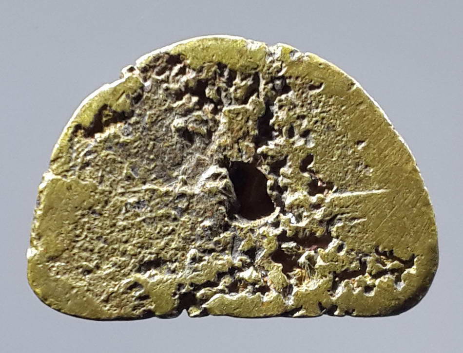 รหัสสินค้า พระกริ่ง พระหล่อ 281 รูปหล่อพระพุทธหลวงพ่อรุ่งเรือง วัดพิกุล จังหวัดนครสวรรค์ เนื้อทองผสม หล่อตัน พระรายการนี้ให้เช่าบูชาแล้ว