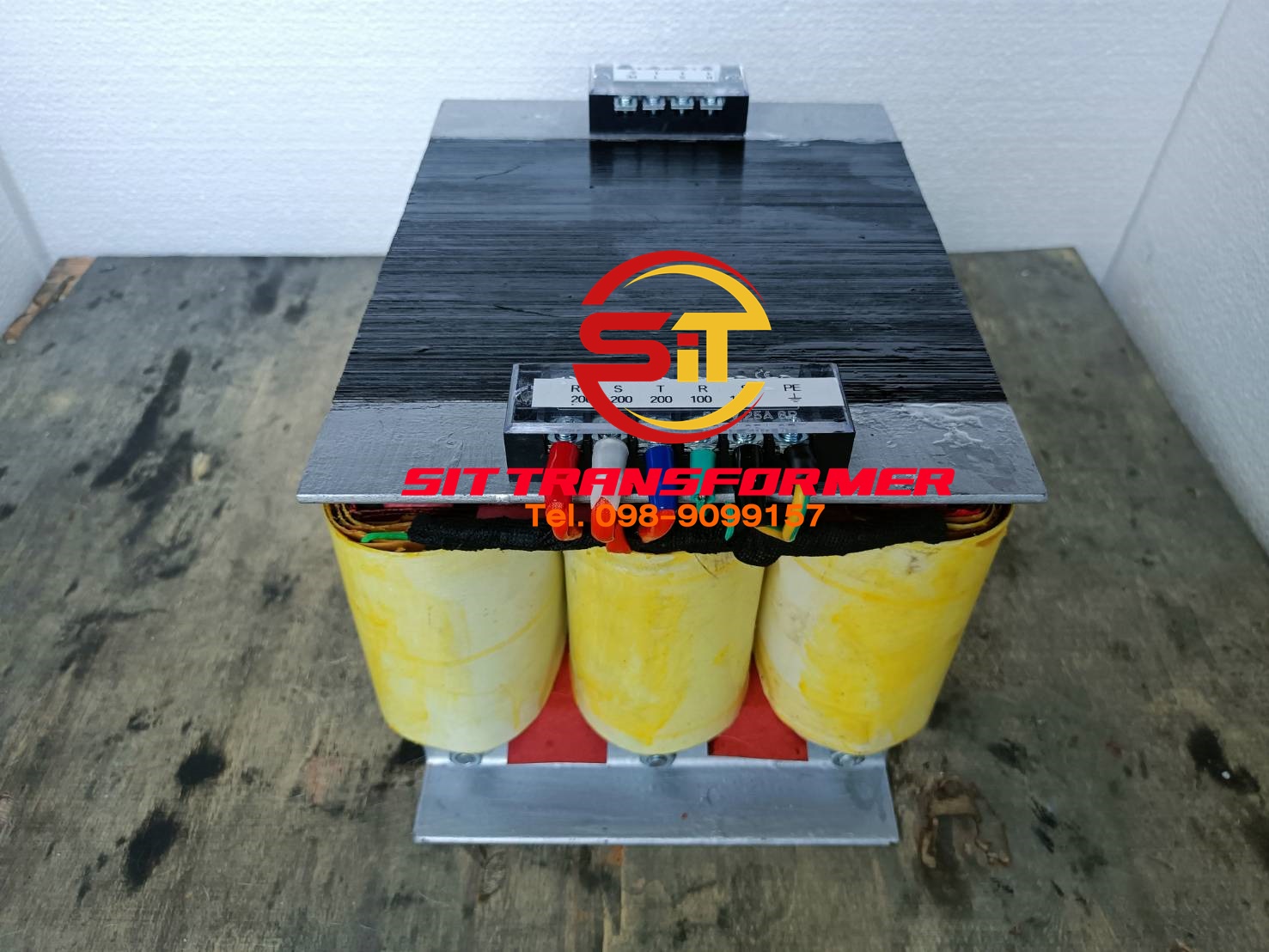 หม้อแปลง 3Phase 380V / 220V 1500VA
