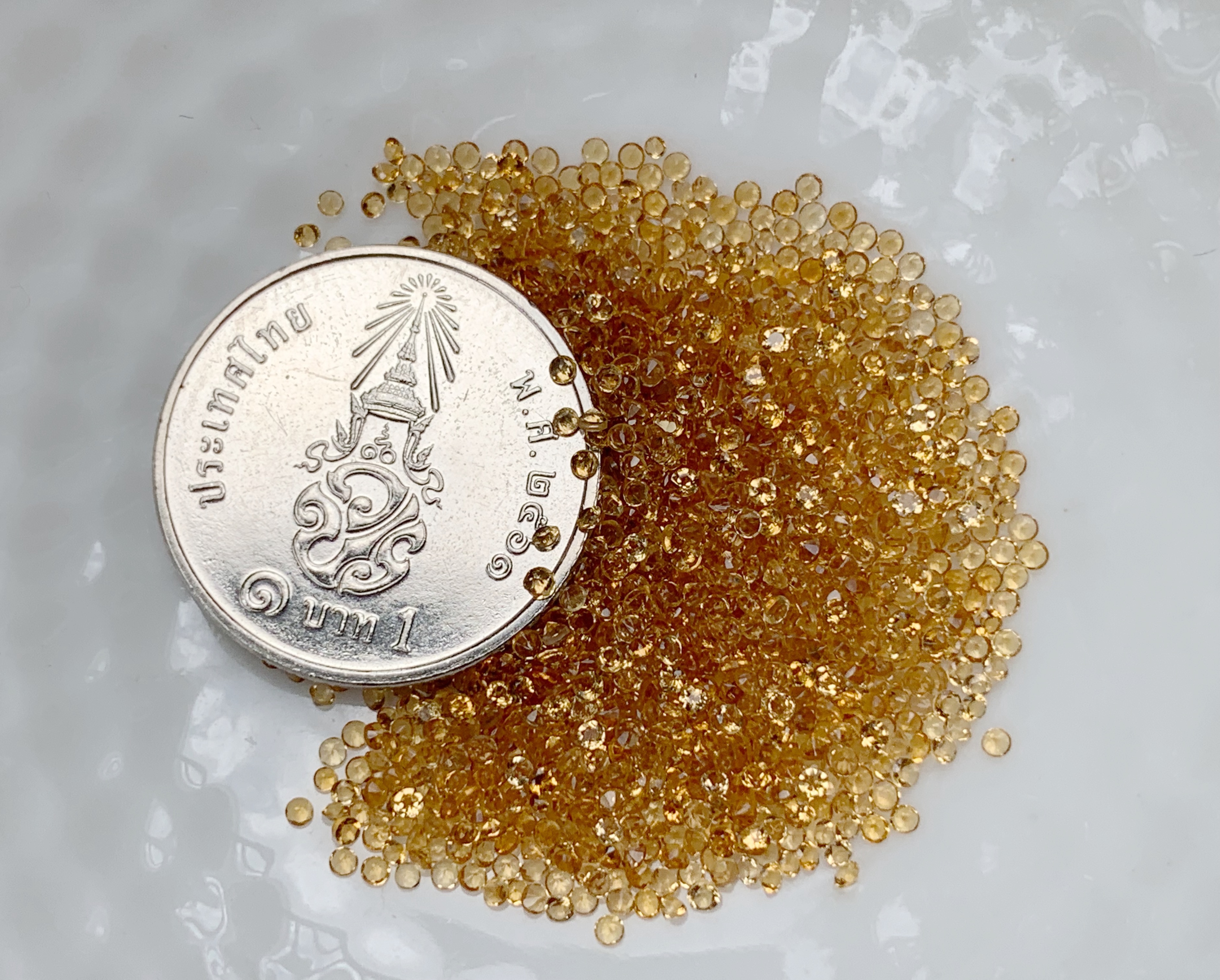 Citrine ซิทรินกลม 1.2 มม. 5 กะรัต