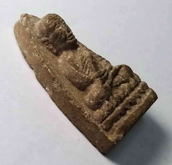 รหัสสินค้า พระเนื้อดิน เนื้อผง เนื้อว่าน 246 หลวงปู่ทวดเนื้อผง หลังฝังตะกรุดอลูมิเนียม ปั๊มตราวัด วัดเขาน้อย