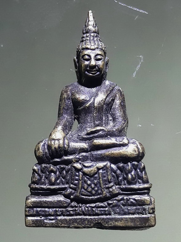 รหัสสินค้า พระกริ่ง พระหล่อ 907 รูปหล่อพระพุทธมิ่งโมลีไพรีพินาศ วัดนันทวัน ตำบลหนองช้างคอก อำเภอเมือง จังหวัดชลบุรี