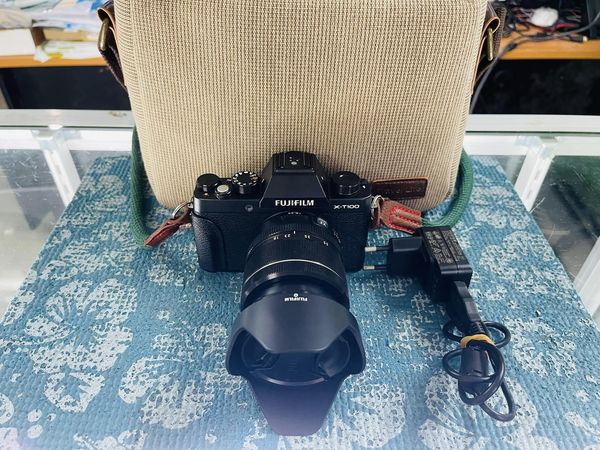 ( SOLD OUT ) กล้อง FUJIFILM X-T100