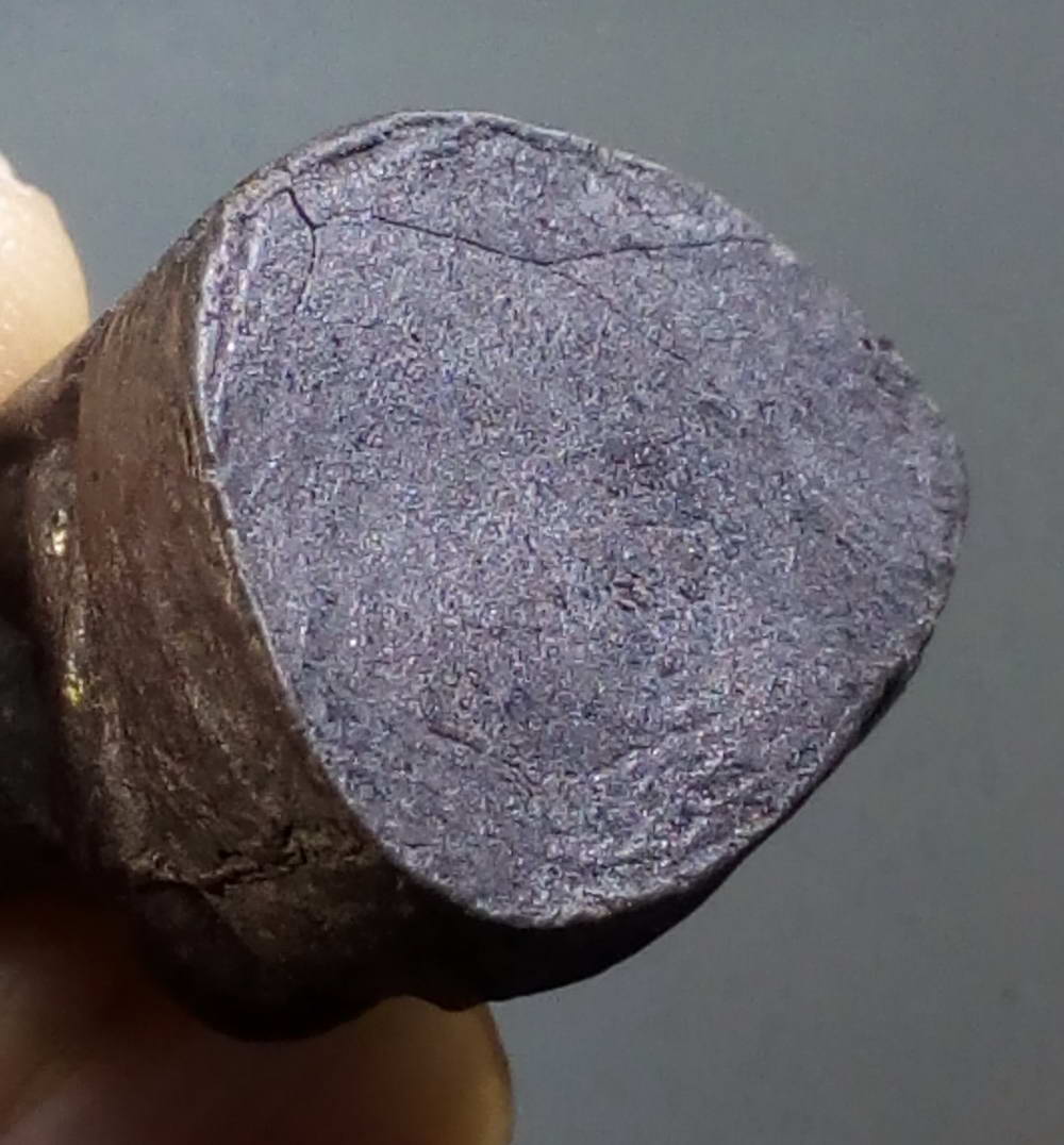 รหัสสินค้า หลวงปู่ทวด วัดต่างๆ 211 หลวงปู่ทวด เนื้อผงใบลาน ลอยองค์ ไม่ทราบวัด ไม่ทราบปีที่สร้าง พระรายการนี้ให้เช่าบูชาแล้ว