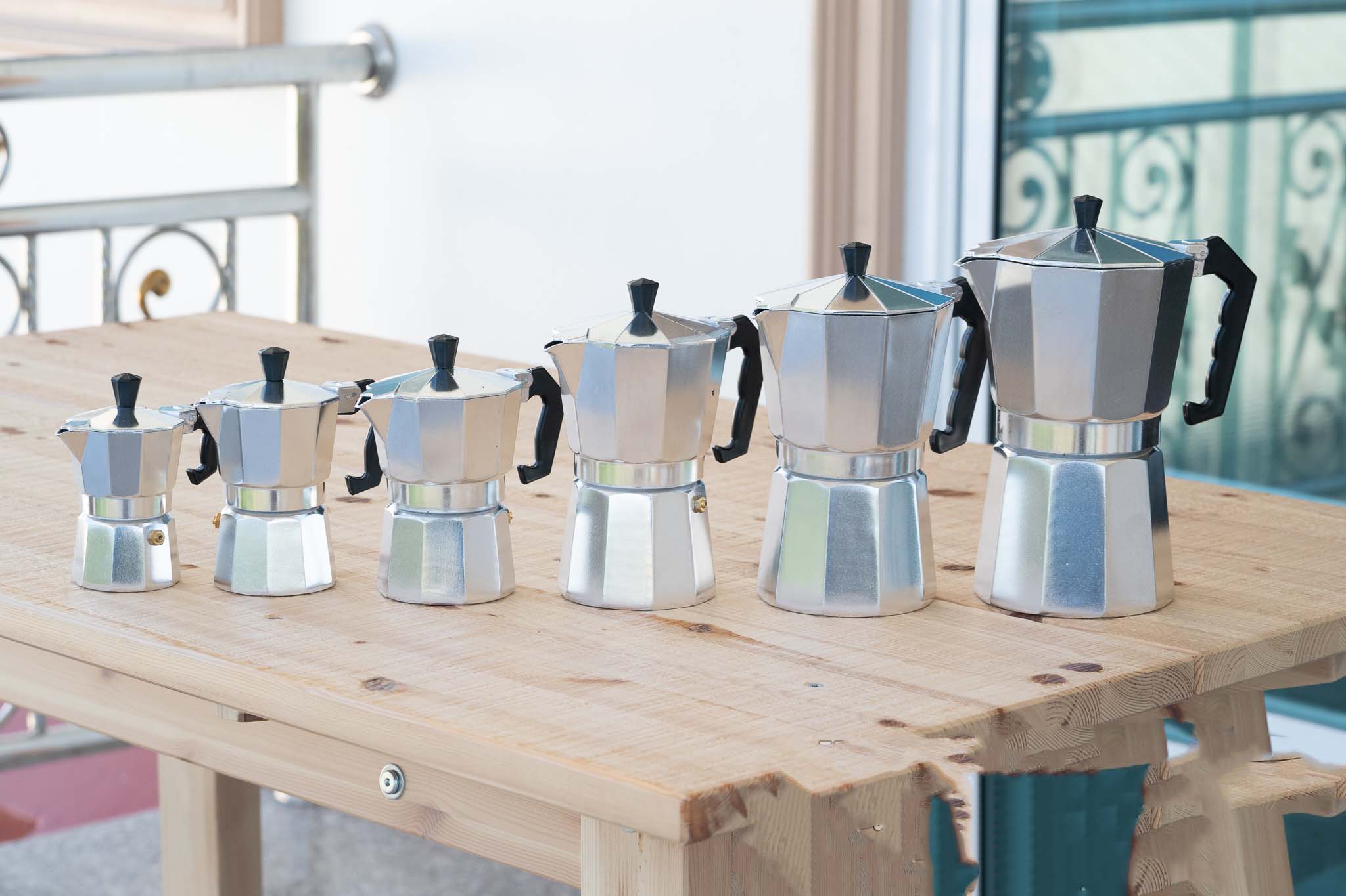 Moka Pot มอคค่า พ็อต กาต้มกาแฟสดพกพา