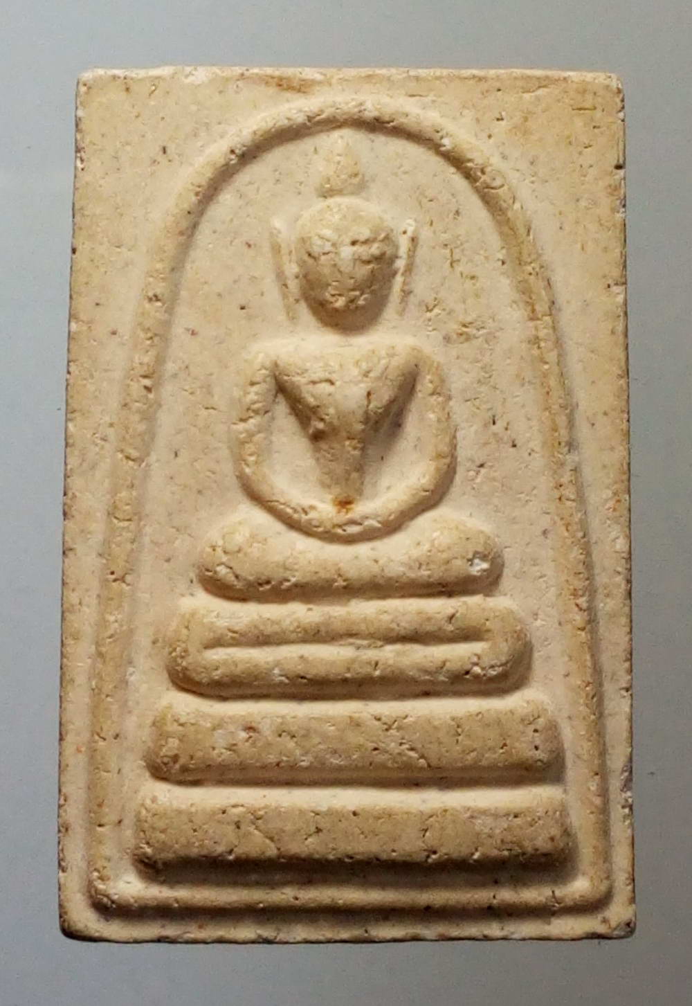 รหัสสินค้า พระสมเด็จ วัดต่างๆ 410 พระสมเด็จเนื้อผง พิมพ์เศียรบาตรอกครุฑ วัดพนัญเชิง กรุงเก่า