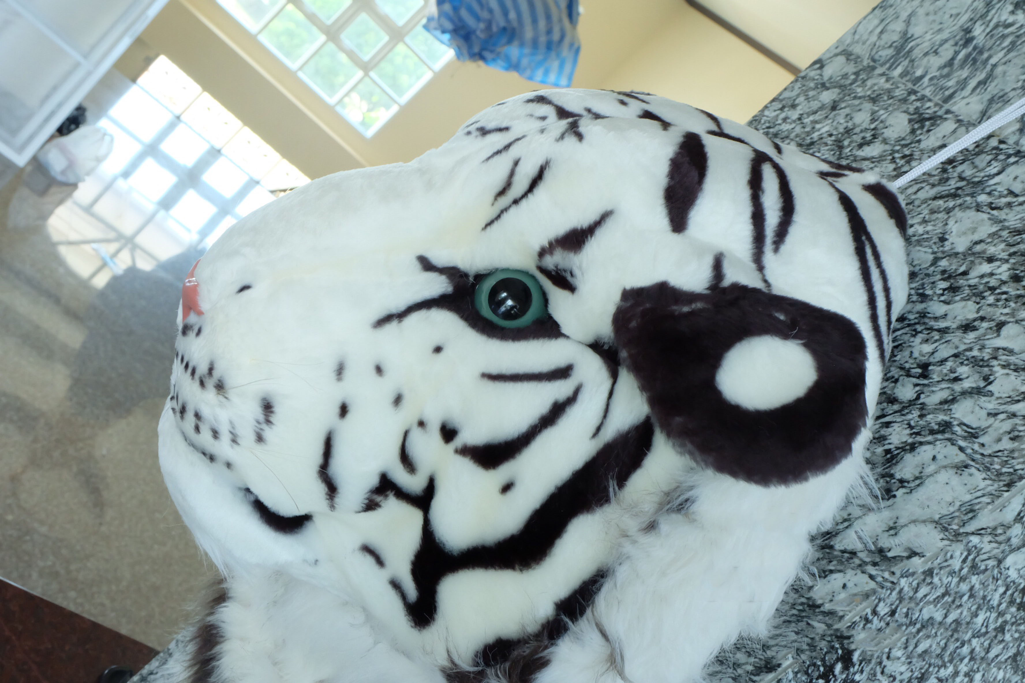 กระเป๋าหัวเสือ หัวสิงโต กระเป๋าสะพายหลัง ใบใหญ่ งานสวย