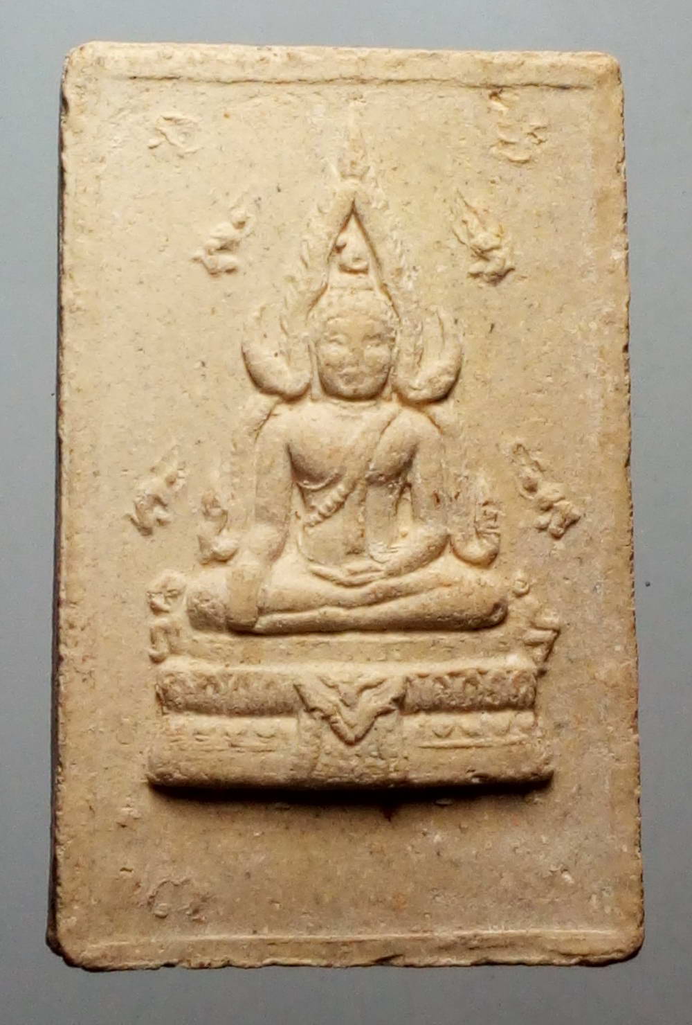 รหัสสินค้า พระเนื้อดิน เนื้อผง เนื้อว่าน 868 พระพุทธชินราชเนื้อผง วัดบ้านดงโคกขาม จังหวัดพิษณุโลก ที่ระลึกในงานปิดทองฝังลูกนิมิต