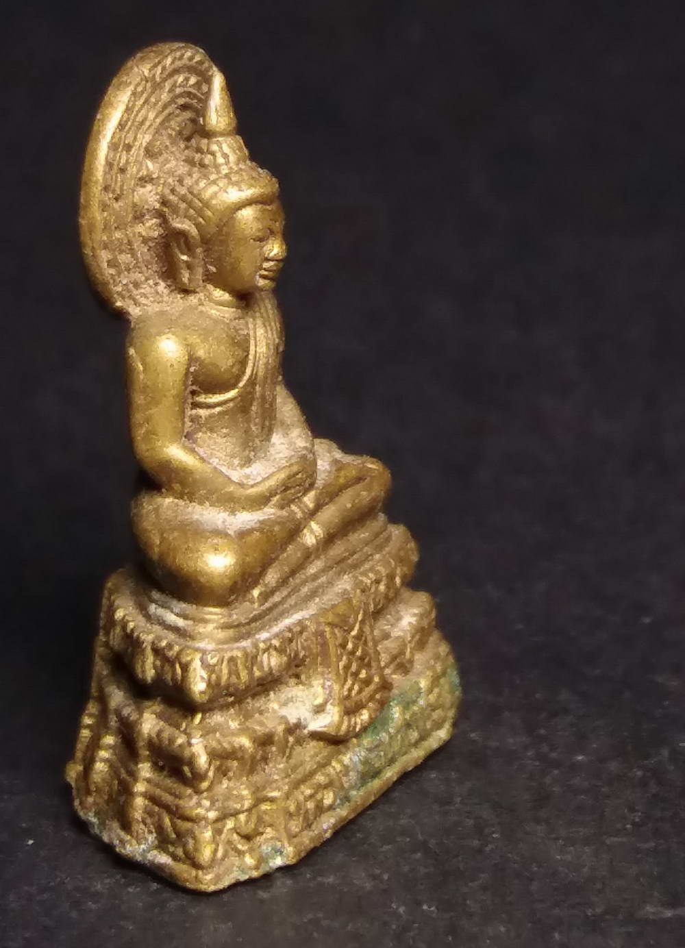 รหัสสินค้า พระกริ่ง พระหล่อ 155 รูปหล่อรุ่น 1 เนื้อทองผสม หลวงพ่อเศรษฐี วัดศรีวนาราม สร้างปี 2548 พระรายการนี้ให้เช่าบูชาแล้ว