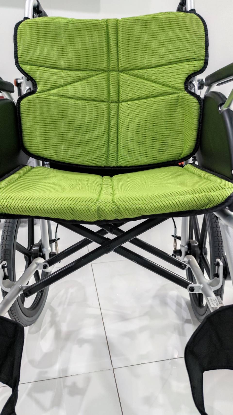 รถเข็นแบรนด์ญี่ปุ่น Matsunaga Wheelchair (車いす) รุ่น NEXT-21B ดีไซน์สวย พนักพิงปรับระดับได้ พกพาสะดวก ฟังก์ชั่นพื้นฐาน