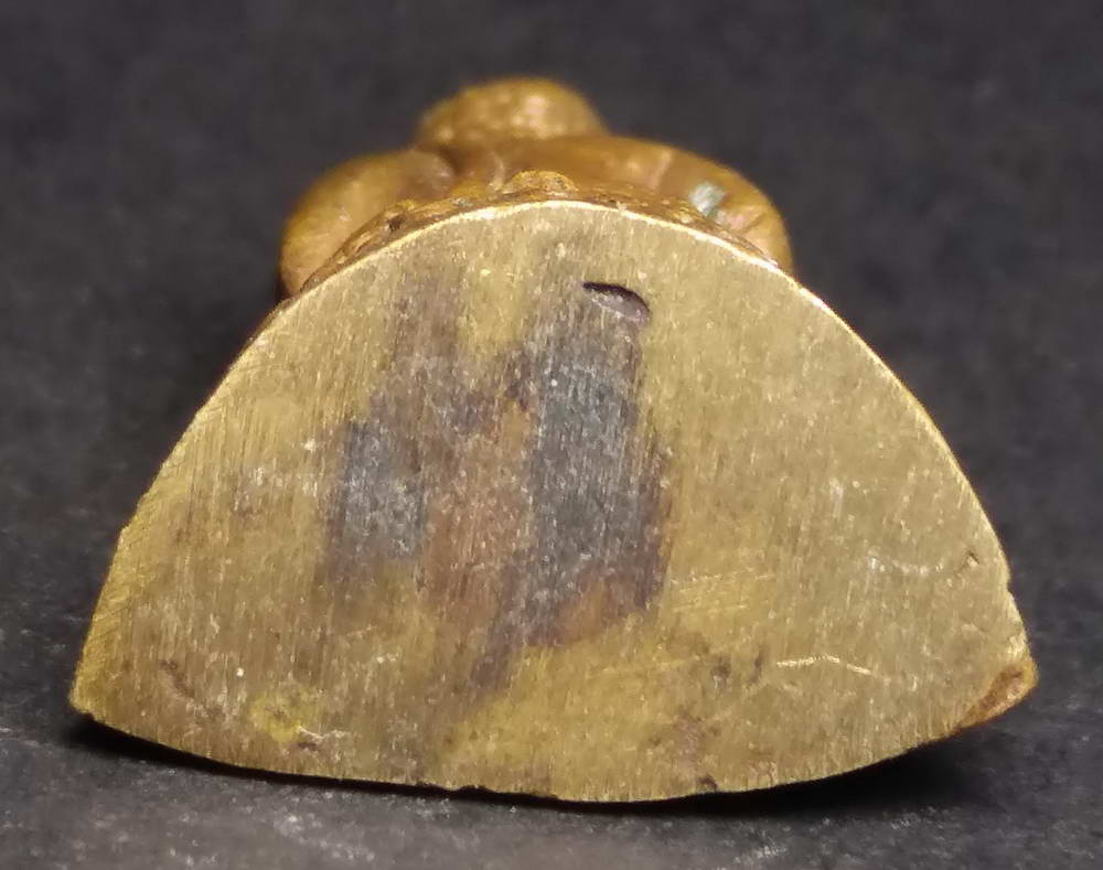 รหัสสินค้า พระกริ่ง พระหล่อ 131 รูปหล่อหลวงพ่อโต วัดสระเกศ เนื้อนวโลหะ หล่อตัน ไม่ทราบปีที่สร้าง พระรายการนี้ให้เช่าบูชาแล้ว