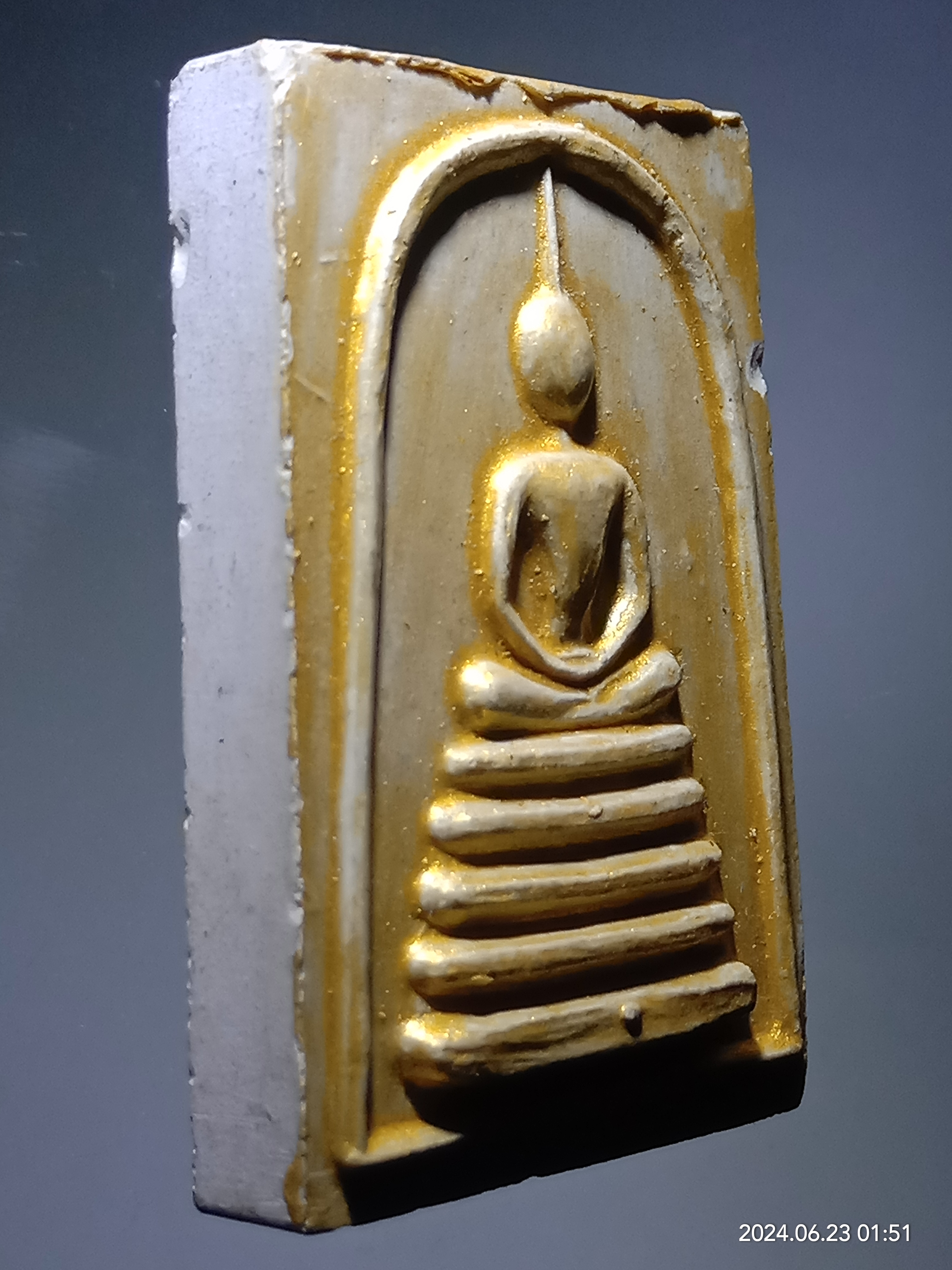 รหัสสินค้า พระสมเด็จ วัดต่างๆ 1210 พระสมเด็จ เนื้อผง ฐาน 5 ชั้น หลังรูปเหมือน หลวงพ่อแพ วัดพิกุลทอง จังหวัดสิงห์บุรี