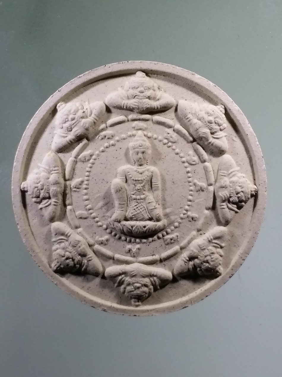 รหัสสินค้า จตุคามรามเทพ 761 องค์ท้าวจตุคามรามเทพ รุ่น มหามงคลทรัพย์มั่งมี พิธีมหาพุทธาภิเษก เทวาภิเษก โดยพระราชธรรมสุธี ประทานฝ่ายสงฆ์ พร้อมพระเกจิคณาจารย์สายเขาอ้อ ณ.วัดพระมหาธาตุวรมหาวิหาร จังหวัดนครศรีธรรมราช เนื้อว่านขาว