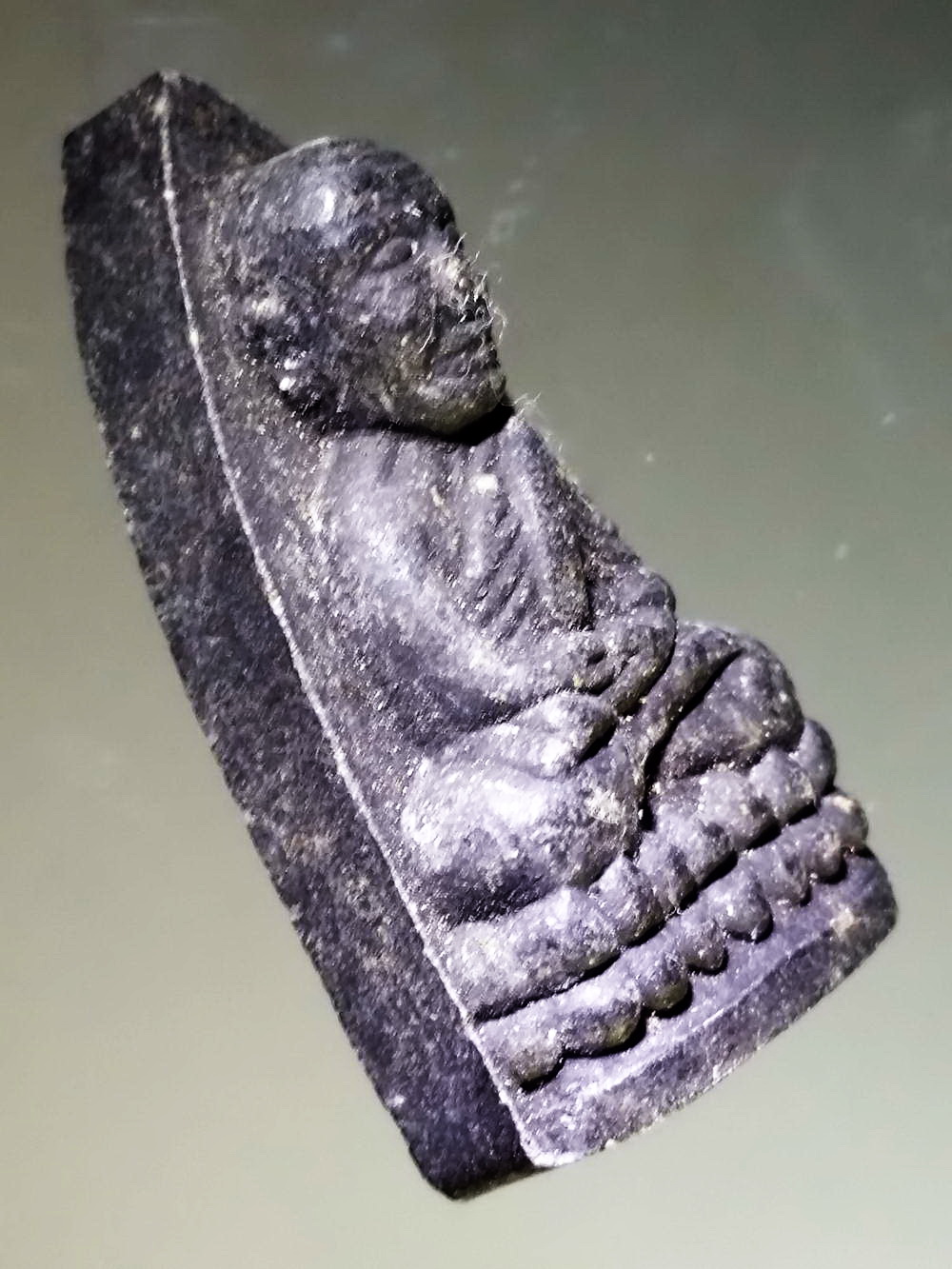 รหัสสินค้า หลวงปู่ทวด วัดต่างๆ 257 หลวงปู่ทวด เนื้อผงใบลาน รุ่นเจาะตำนานรุ่นแรก