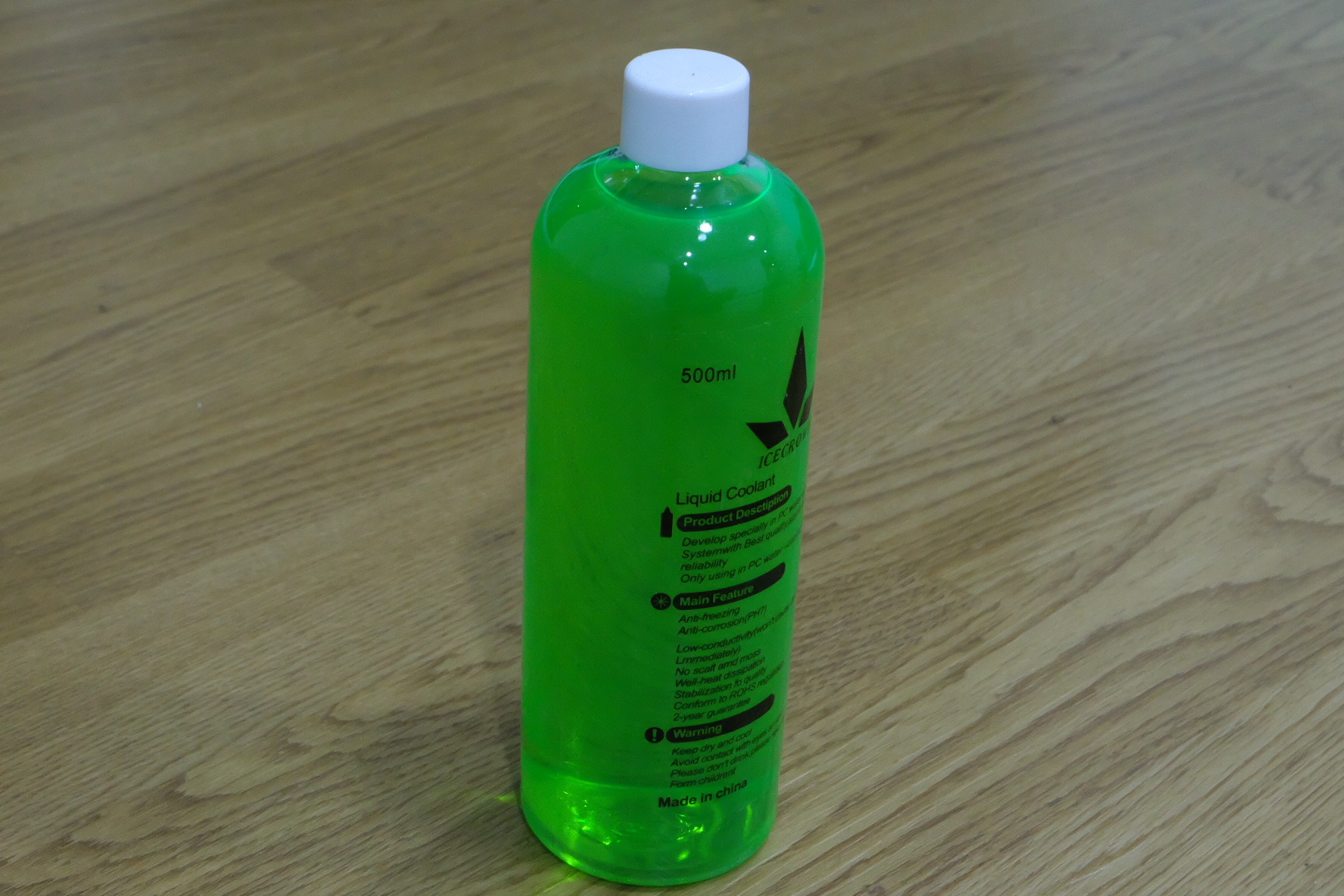 น้ำยาCoolant สำหรับคอมพิวเตอร์ ยี่ห้อicecrown