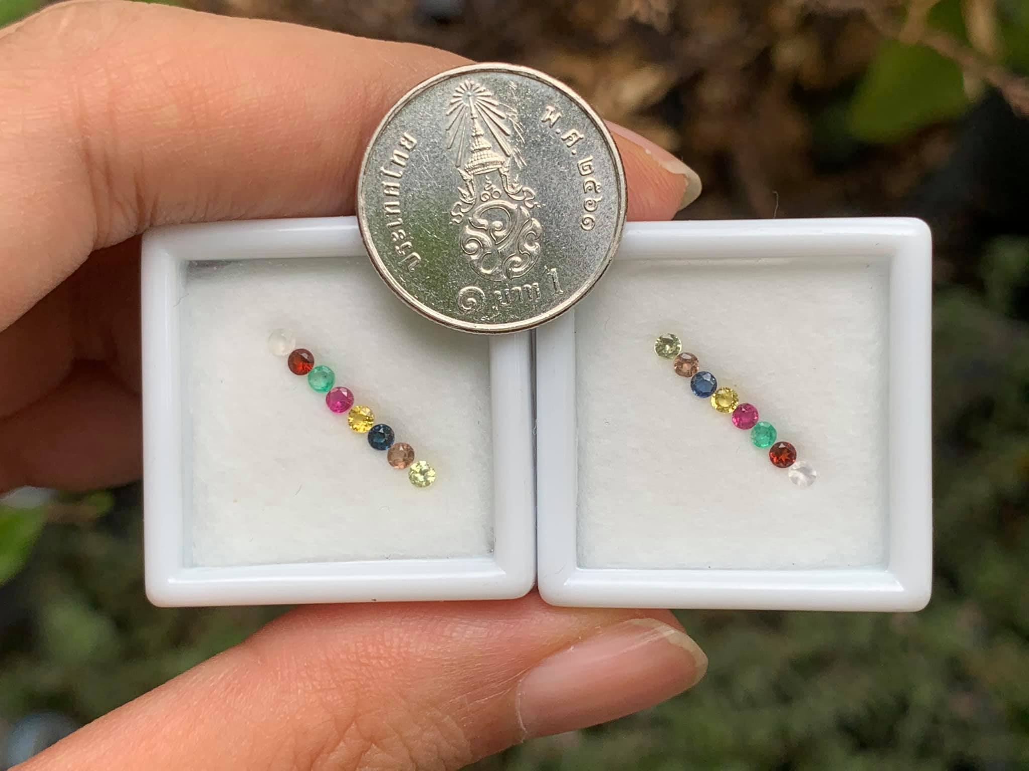 นพเก้ากลมเจียรเหลี่ยม 2.0 mm. 1 ชุด