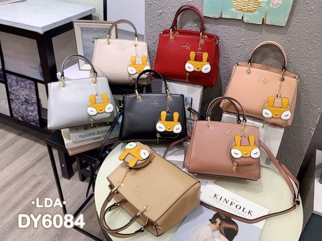 LDA fashion bag