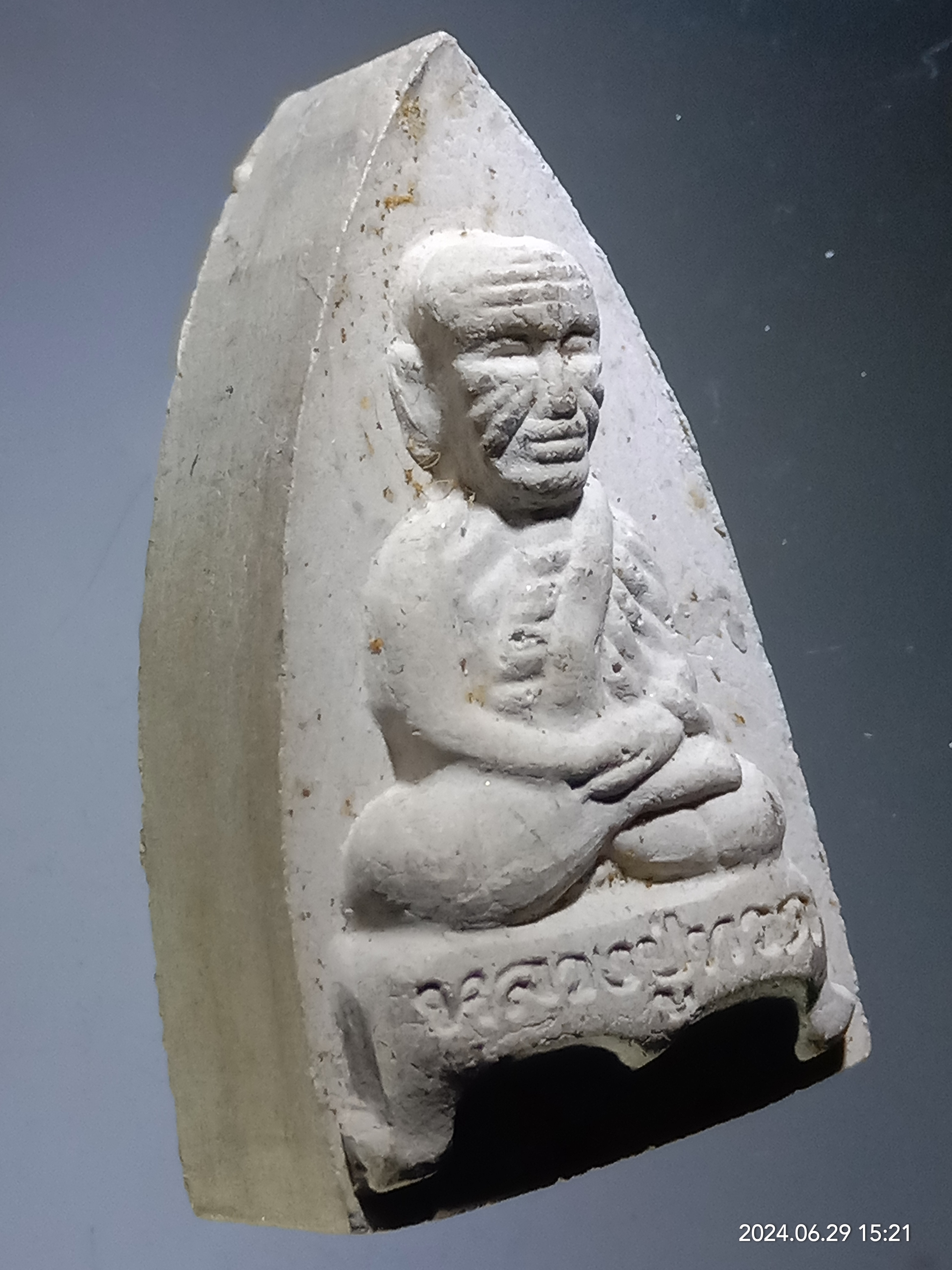 รหัสสินค้า พระเนื้อดิน เนื้อผง เนื้อว่าน 377 หลวงปู่ทวด หลังยันต์ใบพัด วัดปู่แหล ไม่ทราบปีที่สร้าง