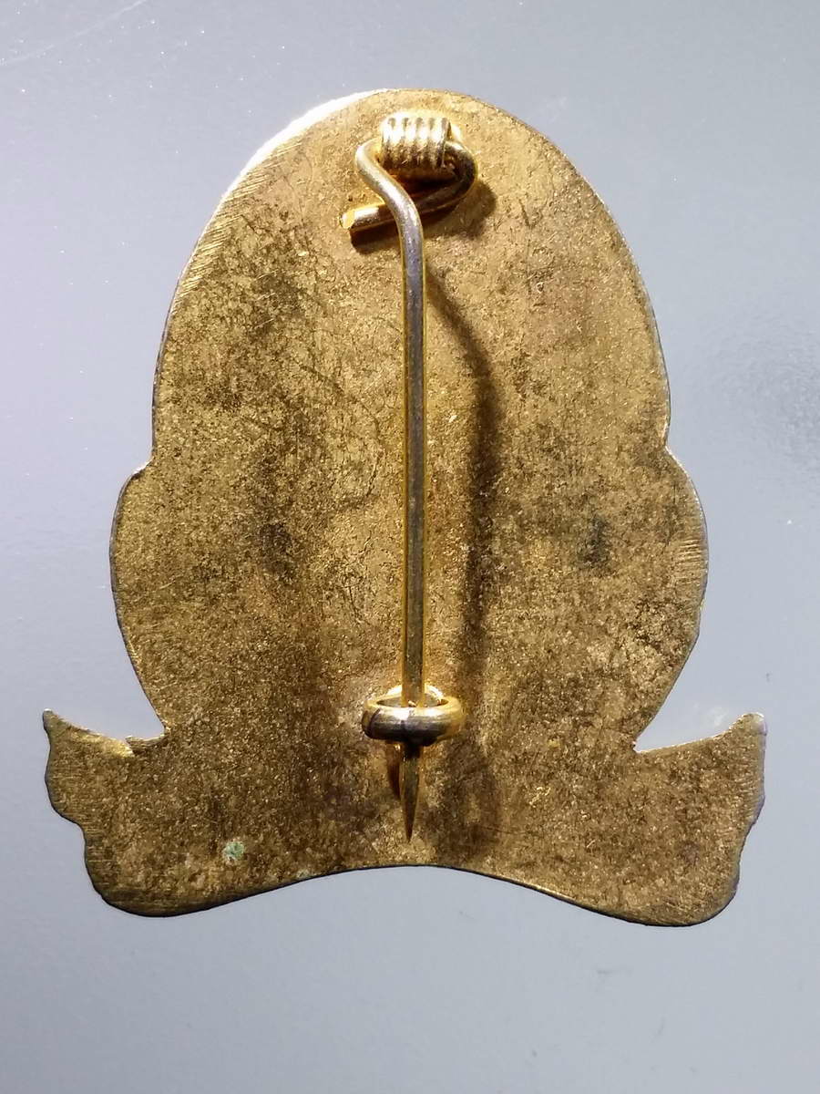 รหัสสินค้า พระมหากษัตริย์และบุคคลสำคัญ 303 เข็มกลัดกะไหล่ทอง สมเด็จพระนเรศวรมหาราช คณะแพทย์ศาสตร์มหาวิทยาลัยนเรศวร จังหวัดพิษณุโลก พระรายการนี้ให้เช่าบูชาแล้ว