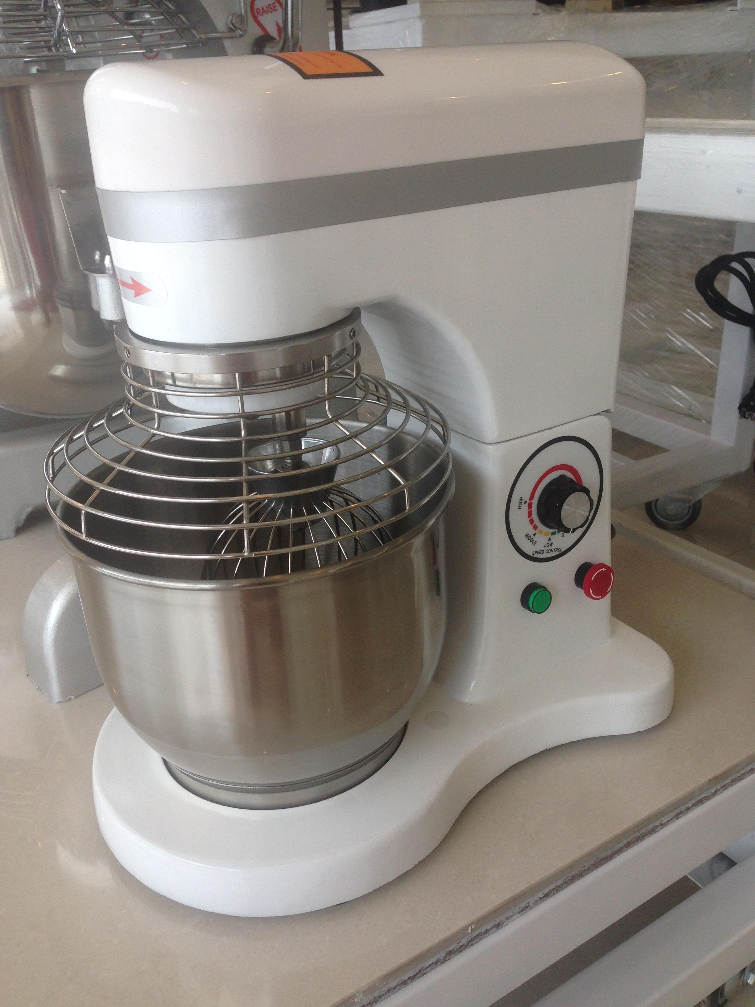 เครื่องผสมอาหาร 3 หัวตี 5 ลิตร Si-MX5