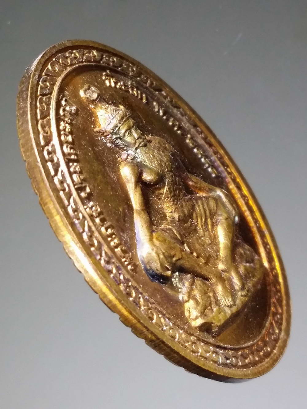 รหัสสินค้า เทพจีน - เทพฮินดู 032 เหรียญเจ้าแม่กวนอิม พระฤาษีประไลยะโกฏิ ที่ระลึกสร้างปีพศ 2544 เนื้อทองแดงผิวไฟ พระรายการนี้ให้เช่าบูชาแล้ว