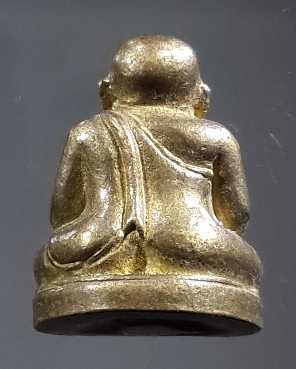 รหัสสินค้า พระกริ่ง พระหล่อ 246 รูปหล่อพระสังกัจจายน์ เนื้อทองผสม ไม่ทราบสำนัก