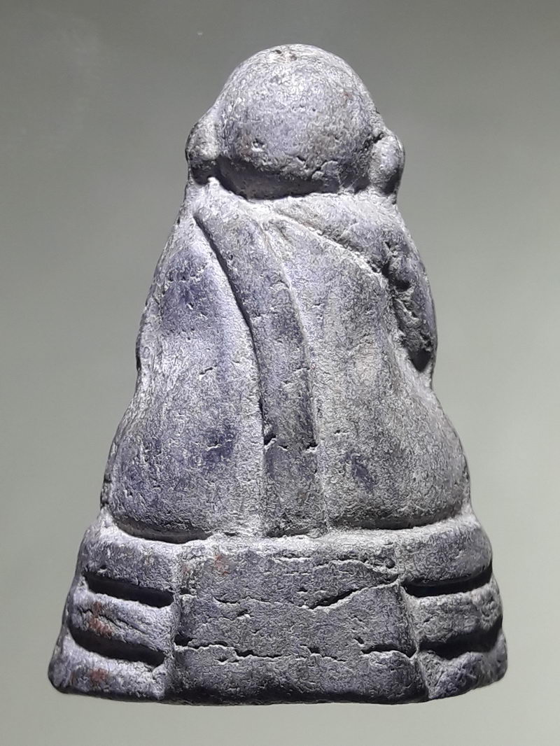 รหัสสินค้า พระเนื้อดิน ผง ว่าน 10508 รูปหล่อลอยองค์ เนื้อผงใบลาน บรมครูเทพโลกอุดร พิมพ์พนมมืออธิษฐานฤทธิ์ กรุวังหน้า