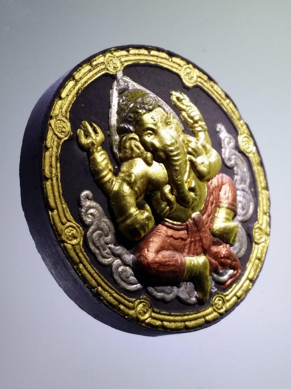 รหัสสินค้า จตุคามรามเทพ 404 พระพิฆเณศวรเทพเจ้าแห่งความสำเร็จ - ท้าวจตุคามรามเทพ เนื้อว่านปัดทองสามกษัตริย์ รุ่น ขอให้สมดังใจหวัง พุทธาภิเษก เทวาภิเษก วัดพระยาญาติ จังหวัดพระนครศรีอยุธยา