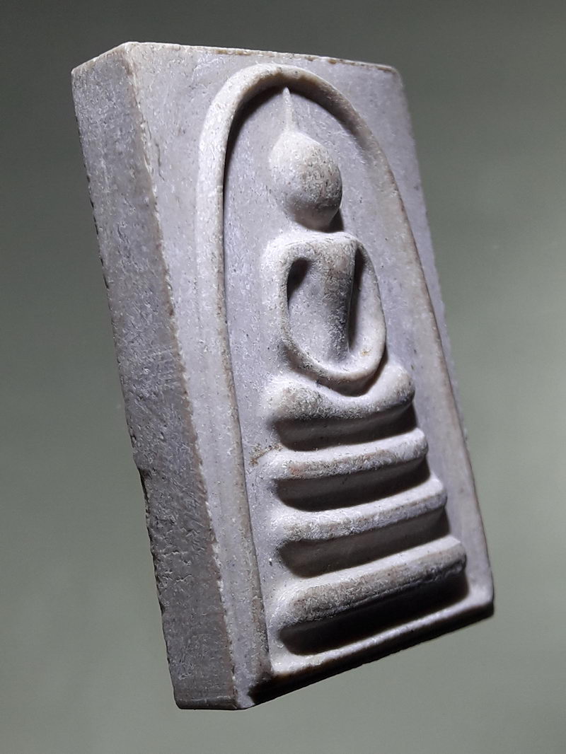 รหัสสินค้า พระสมเด็จ วัดต่างๆ 1328 พระสมเด็จ แพ พัน ย้อนยุค หลวงพ่อแพ วัดพิกุลทอง ปี ๓๙-๔๐ พิมพ์ทรงไกเซอร์ เนื้อผงเกษร ทันหลวงพ่อแพ ปลุกเสก