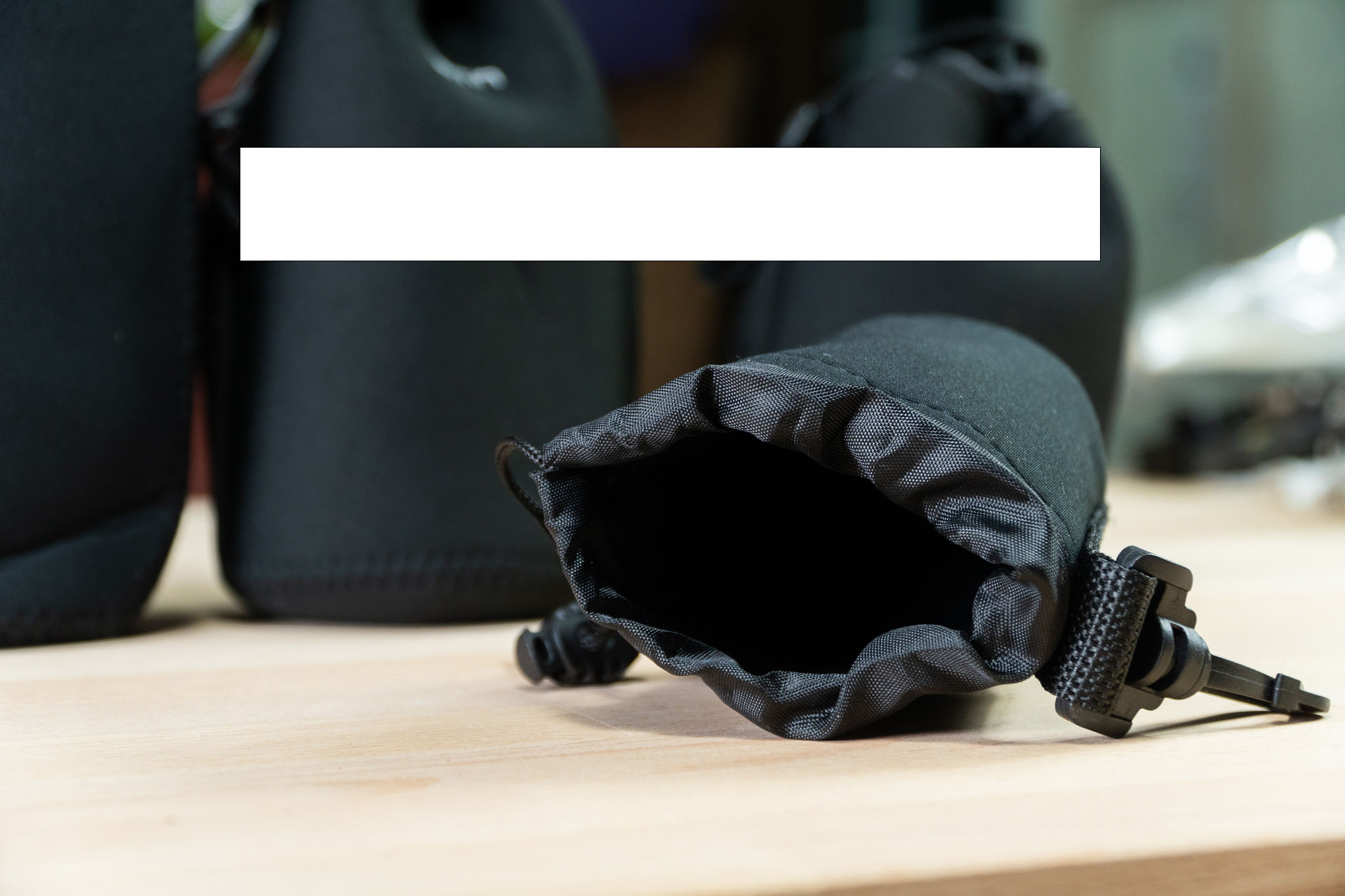 ถุงใส่เลนส์ / ถุงเก็บเลนส์ กันเป็นรอย และลดแรงกระแทก สีดำ/สีส้ม/สีม่วง มี4ไซร์ พร้อมส่ง