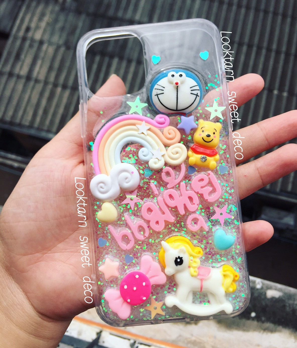 เคสกากเพชรสรขาวไล่ใส อักษรสีชมพู
