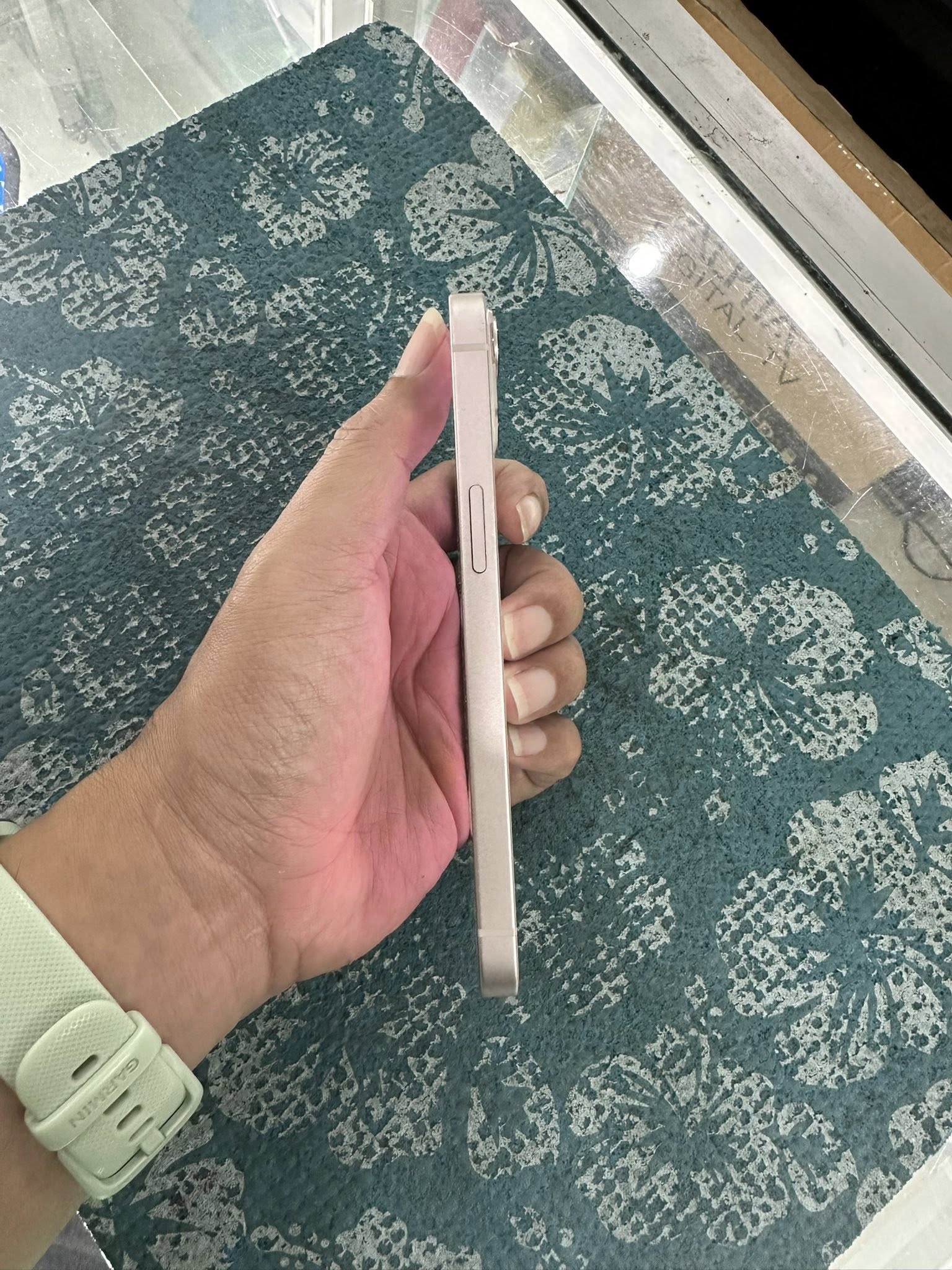 ( SOLD OUT ) iPhone 13 128 GB TH