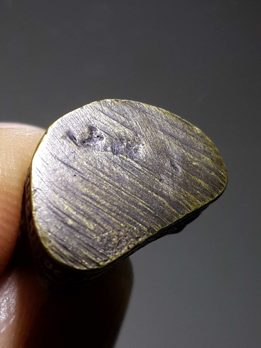 รหัสสินค้า พระกริ่ง พระหล่อ 378 รูปหล่อหลวงพ่อโหน่ง อินทสุวณโณ วัดอัมพวัน จังหวัดสุพรรณบุรี พระรายการนี้ให้เช่าบูชาแล้ว