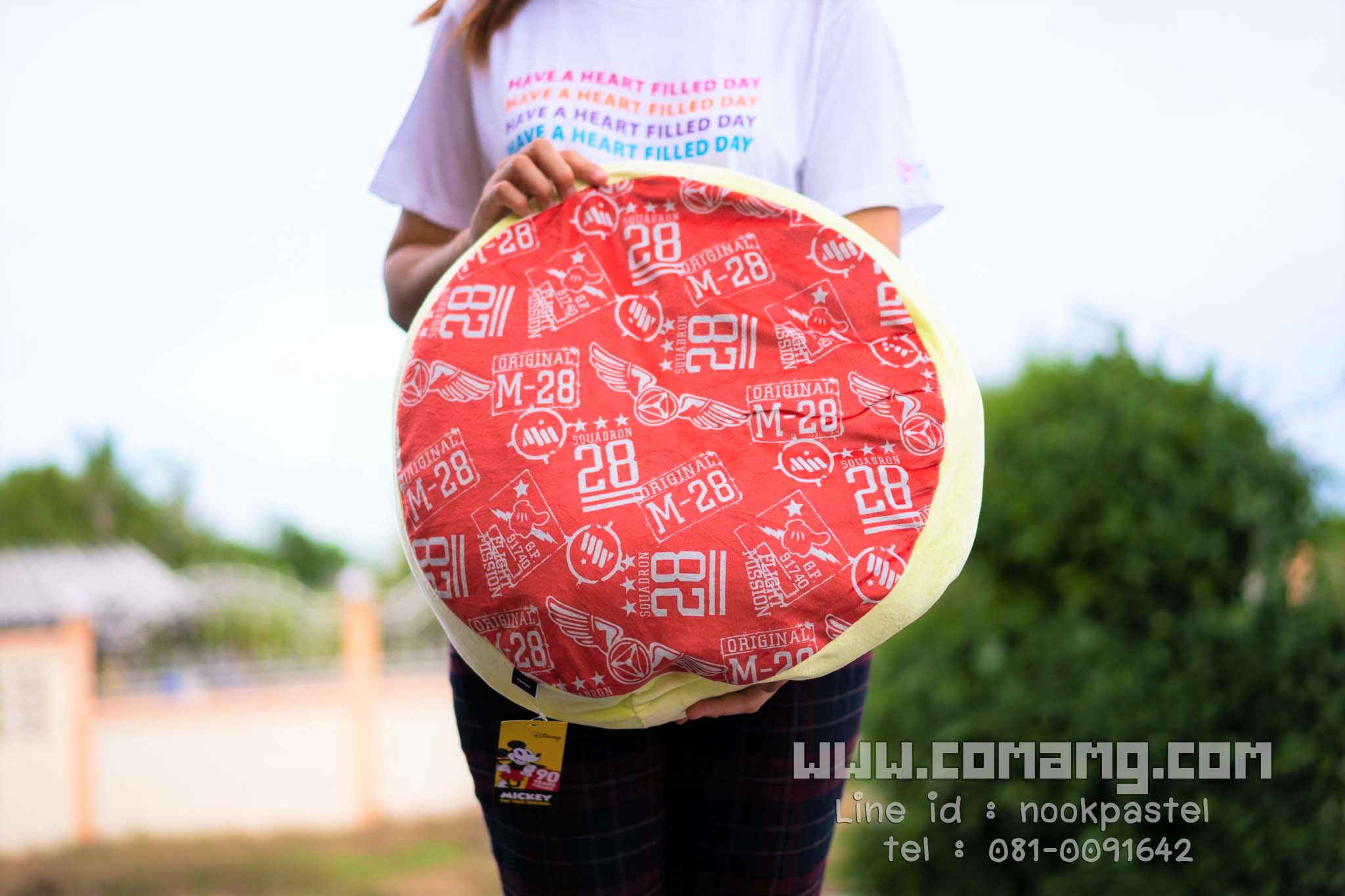 หมอนอิงทรงกลม ลายมิกกี้เมาส์&เอเลี่ยน3ตา