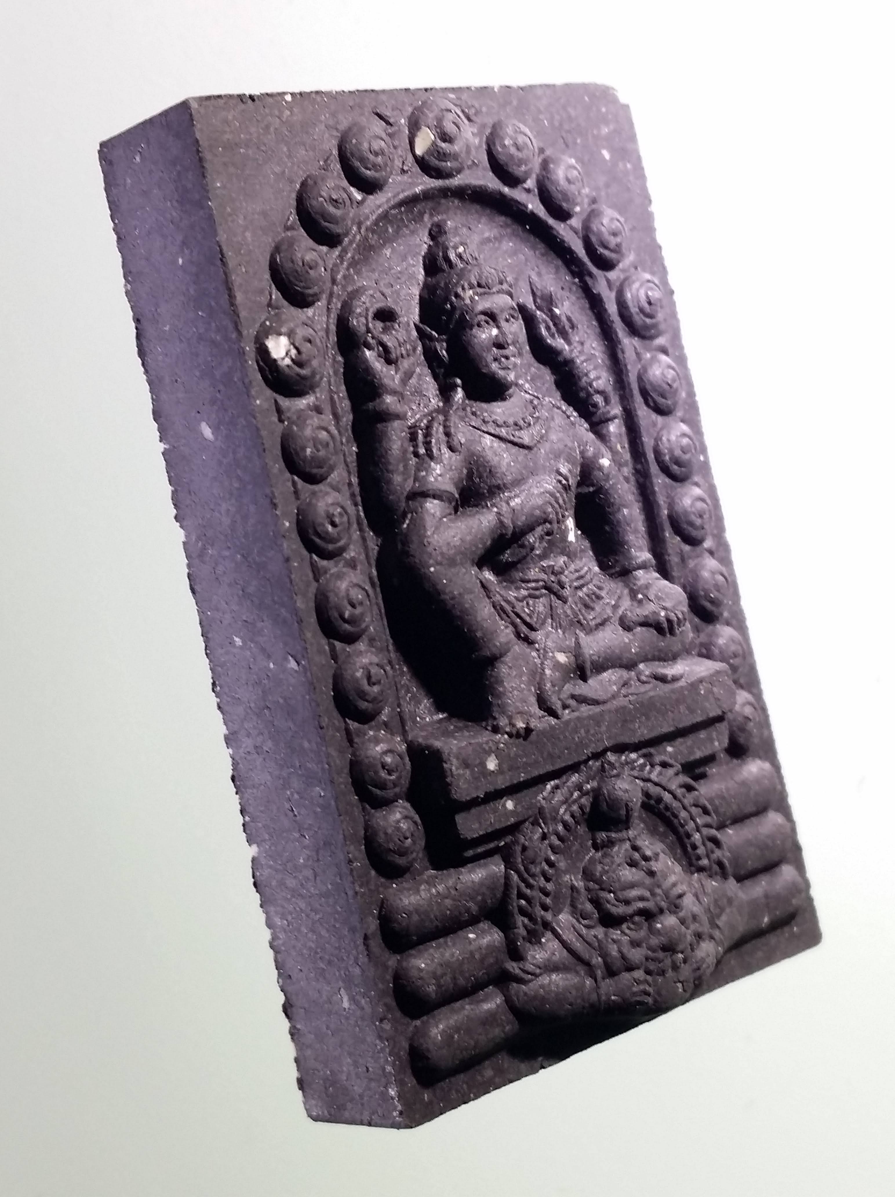 รหัสสินค้า จตุคามรามเทพ 495 พระเทวราชโพธิสัตว์จตุคามรามเทพ หลังพระแม่ธรณีบีบมวยผม รุ่น สิริมงคล ปี 49