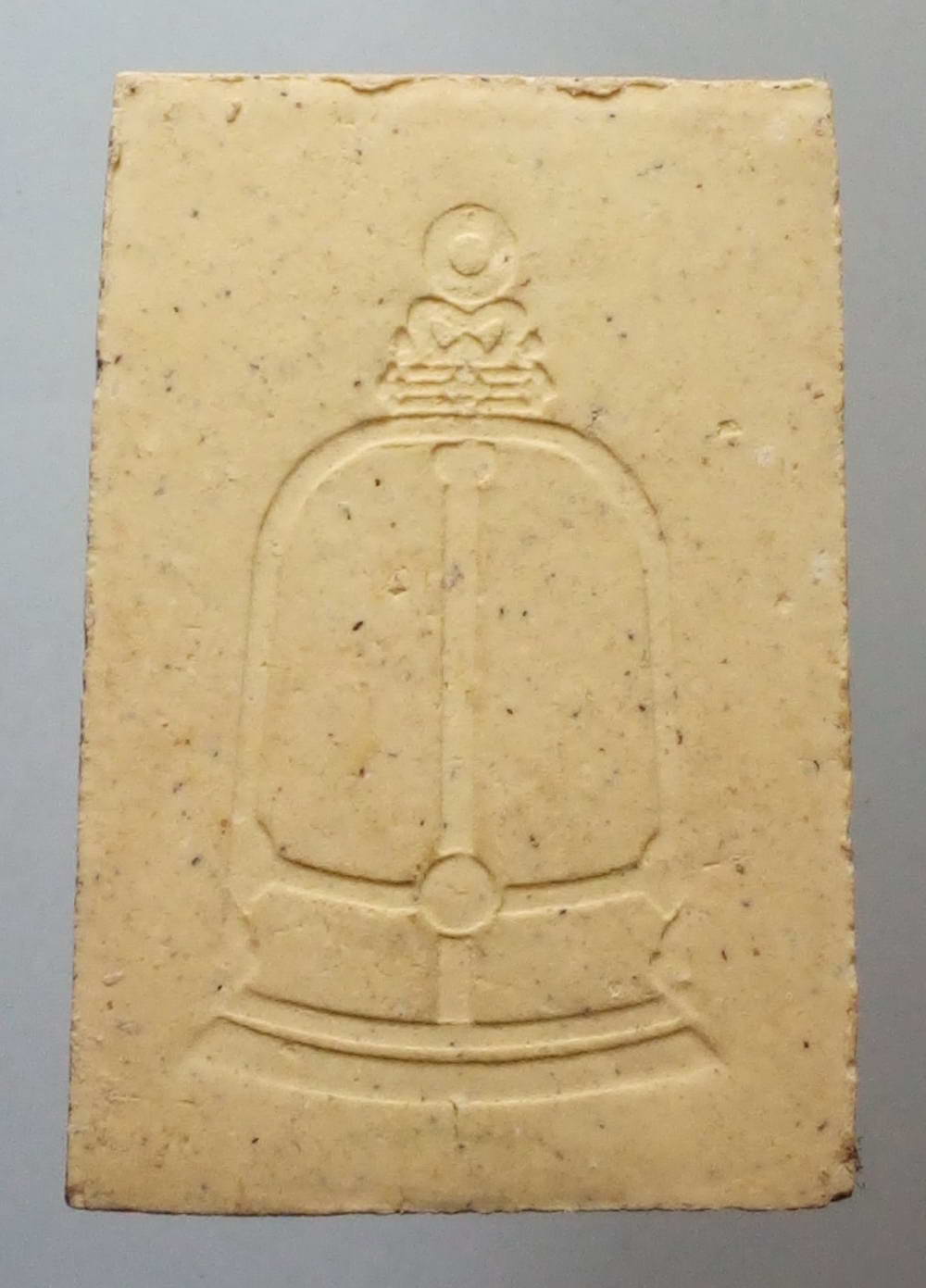 รหัสสินค้า พระไม่ทราบที่ 160 พระสมเด็จเนื้อผง หลังตราระฆัง พิมพ์เกศทะลุซุ้ม ไม่ทราบที่ น่าจะออกวัดระฆังโฆสิตาราม