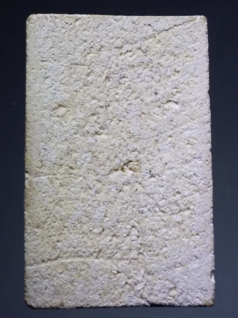 รหัสสินค้า พระไม่ทราบที่ 230 พระพุทธเนื้อผงนั่งมารวิชัย ปรกโพธิ์ปางปาฏิหาริย์ ไม่ทราบที่