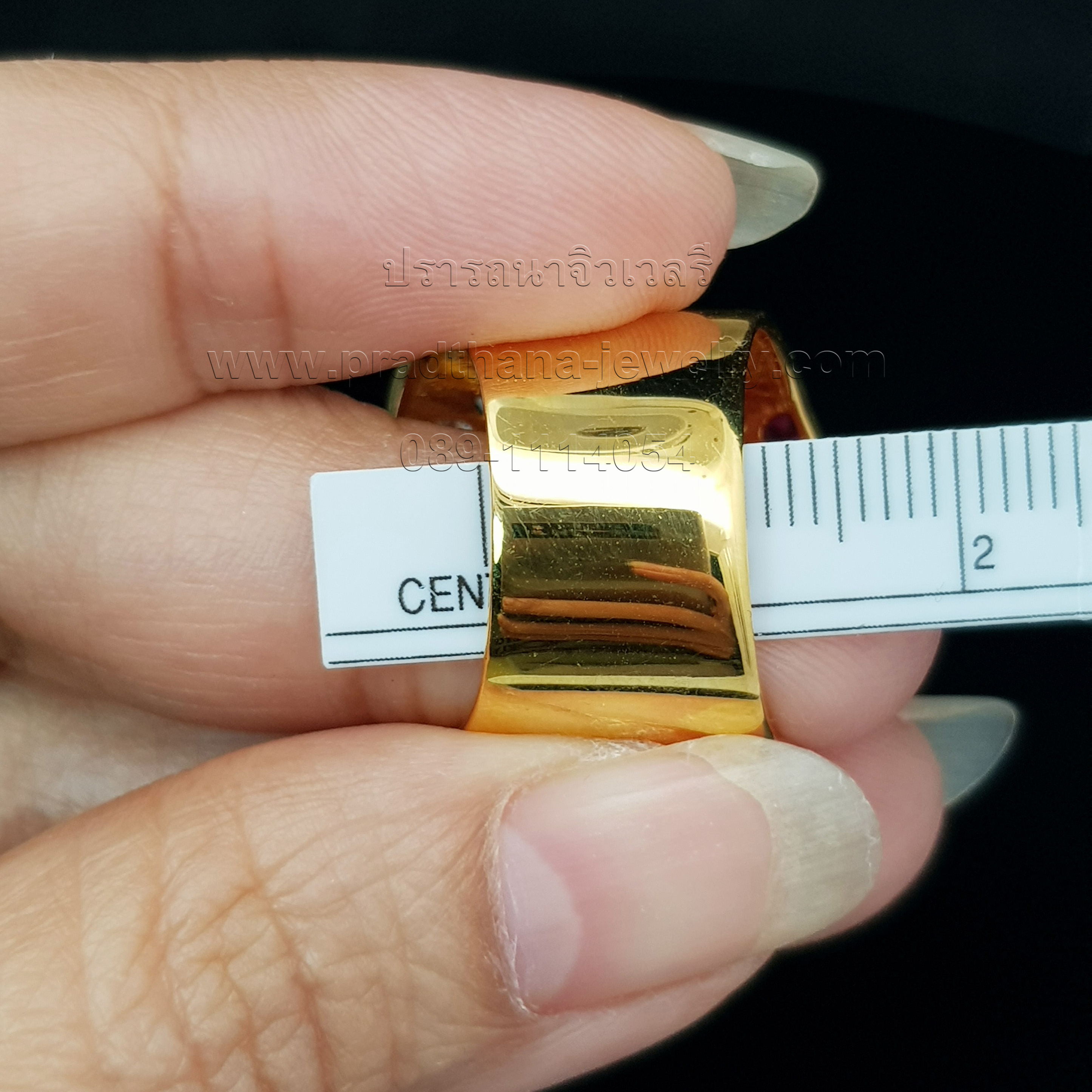 แหวนหน้ากว้างทับทิมสลับเพชร